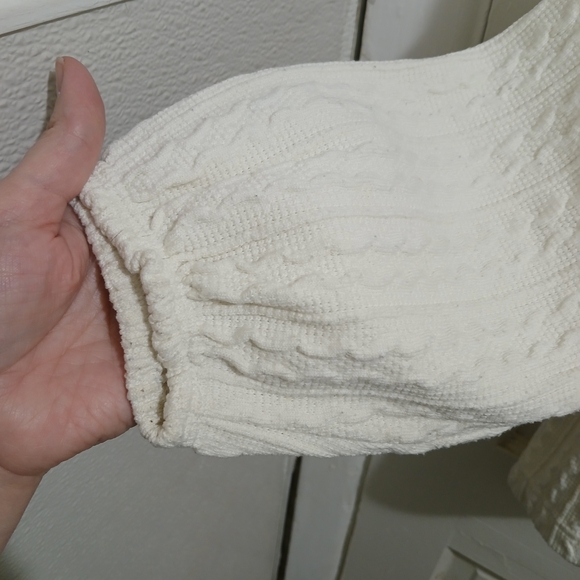 Blu Pepper Ivory Textured Knit Sweater - Picture 4 of 4